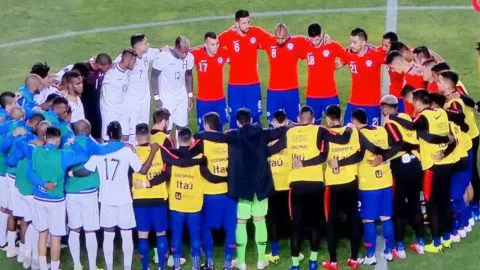 El improvisado minuto de silencio de la Roja por Camilo Catrillanca ante la negativa de la ANFP