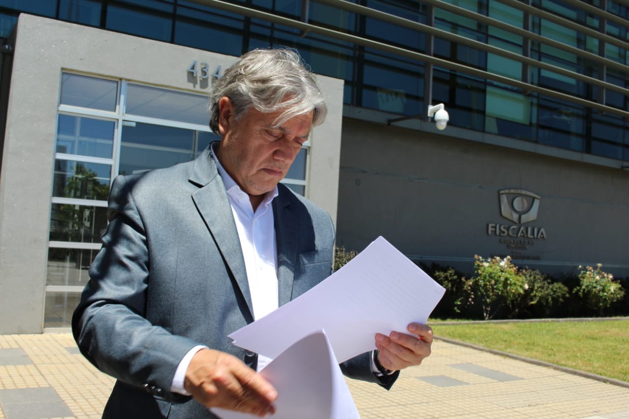 Tras informe de Human Right Watch: Senador Navarro confirma querella contra presidente Sebastián Piñera
