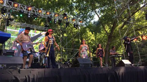 Con total éxito se desarrolla la 4ta Cumbre Joven en el Parque Ecuador de Concepción