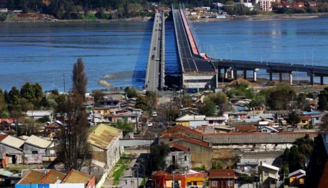 El duro round entre el alcalde de Concepción y seremi de Obras Públicas por Puente Bicentenario