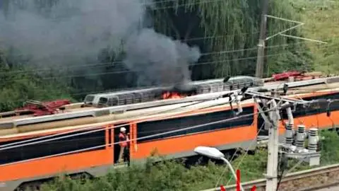 Incendio en vagón de Biotrén obliga la evacuación de cien pasajeros