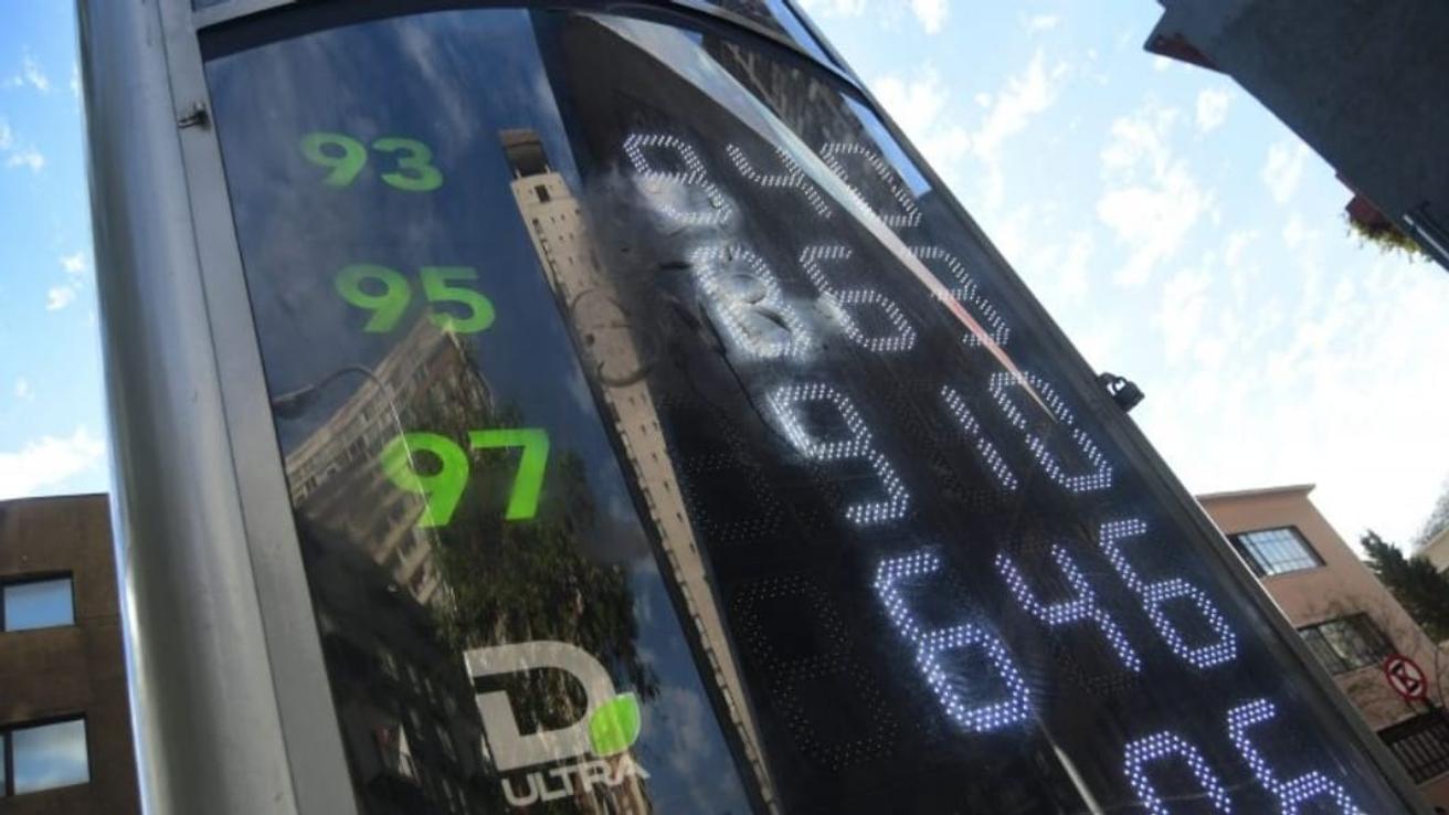 Combustibles vuelven a bajar de precio a partir de este jueves