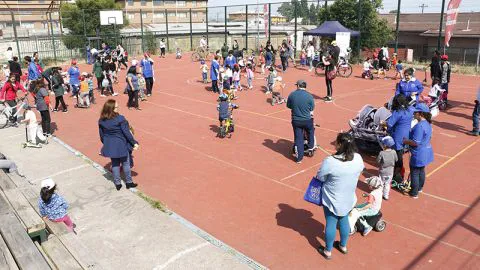 Realizan cicletada familiar por la vida saludable en Hualpén