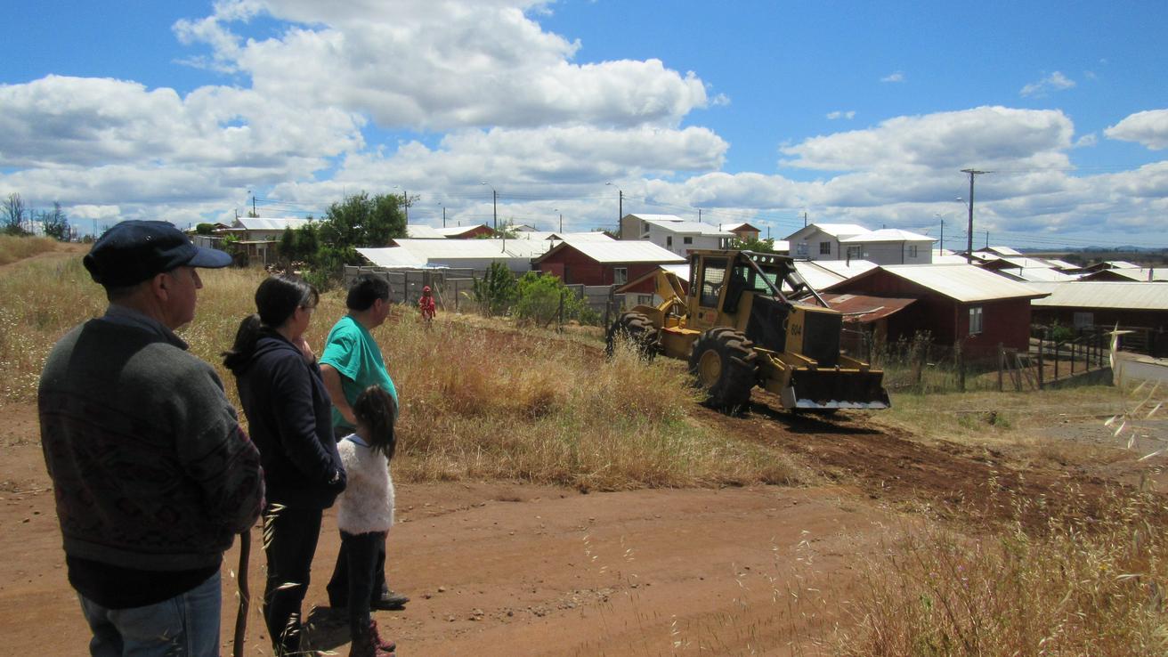 Conaf construye cortafuegos en zonas de interfaz de la comuna de Florida