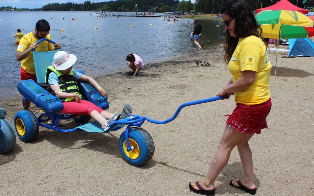 Dan inicio a balneario inclusivo en Quillón