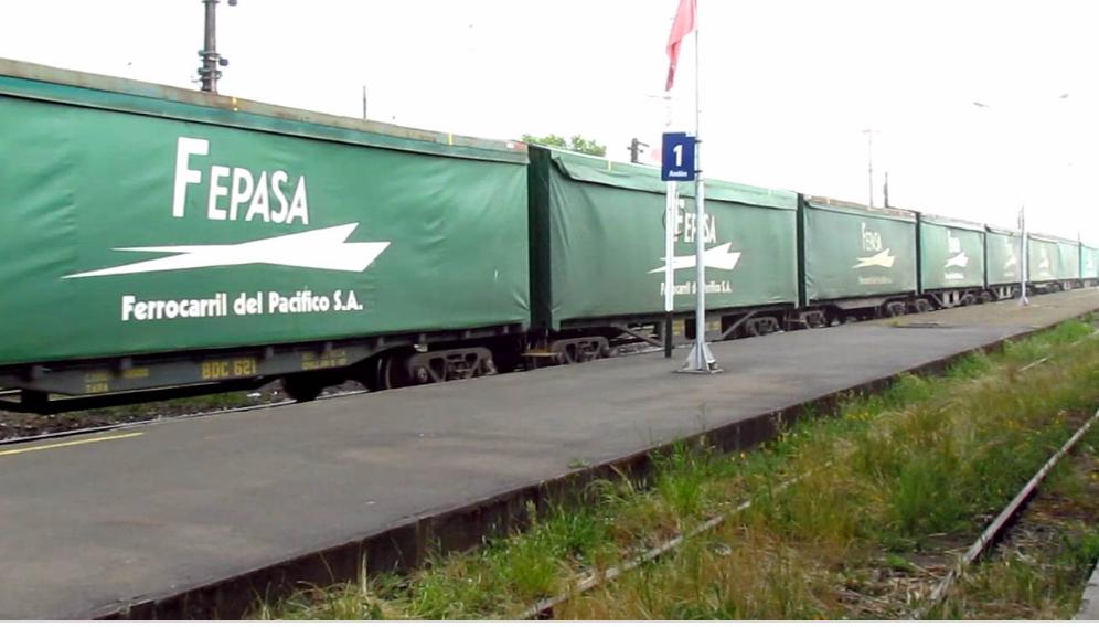 Fueron detenidos por cubrir sus casas con carpas pertenecientes a empresa ferroviaria