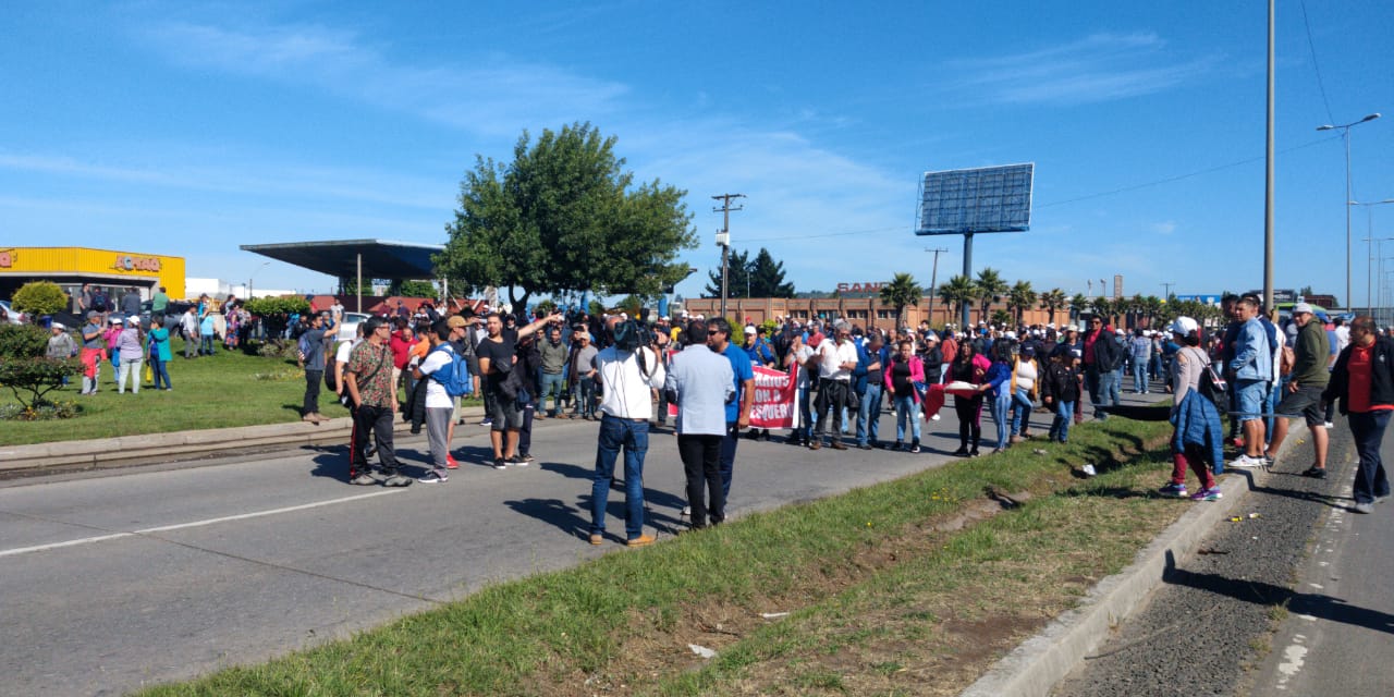 Pescadores industriales se tomaron la autopista Concepción Talcahuano