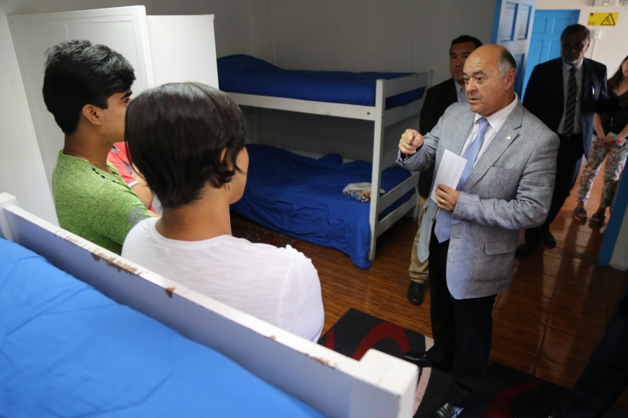 Cerca de 600 niños se verán beneficiados con aumento de subvención del Sename