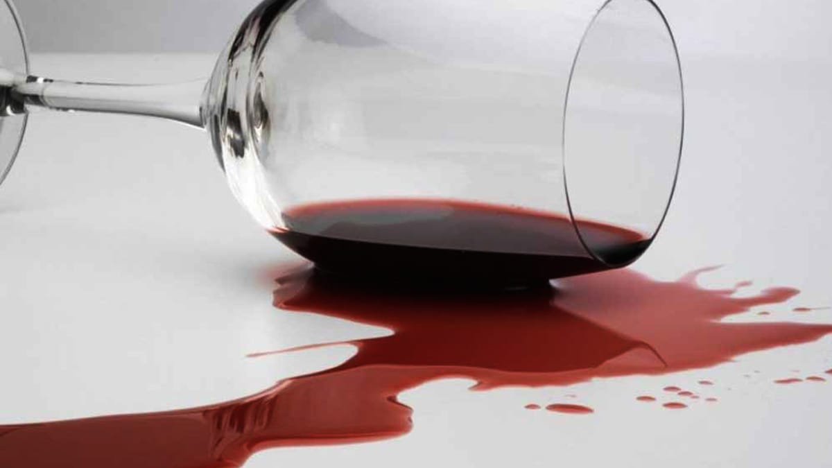 Confirman Protesta: Viñateros botarán vino y regalarán borgoña