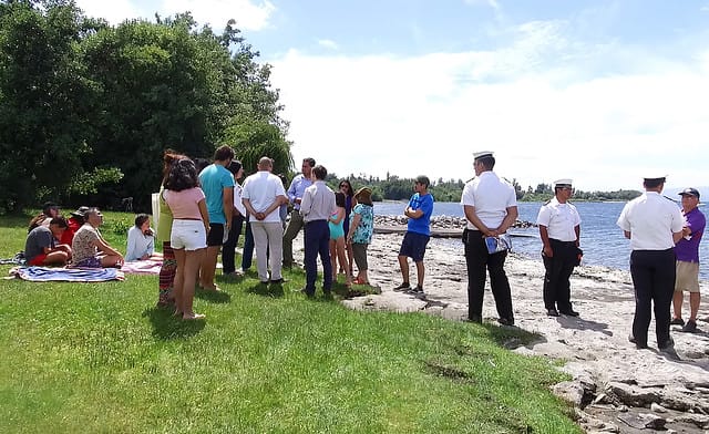 “Todos al jardín”: La fiesta masiva en el Lago Ranco contra el presidente de Gasco