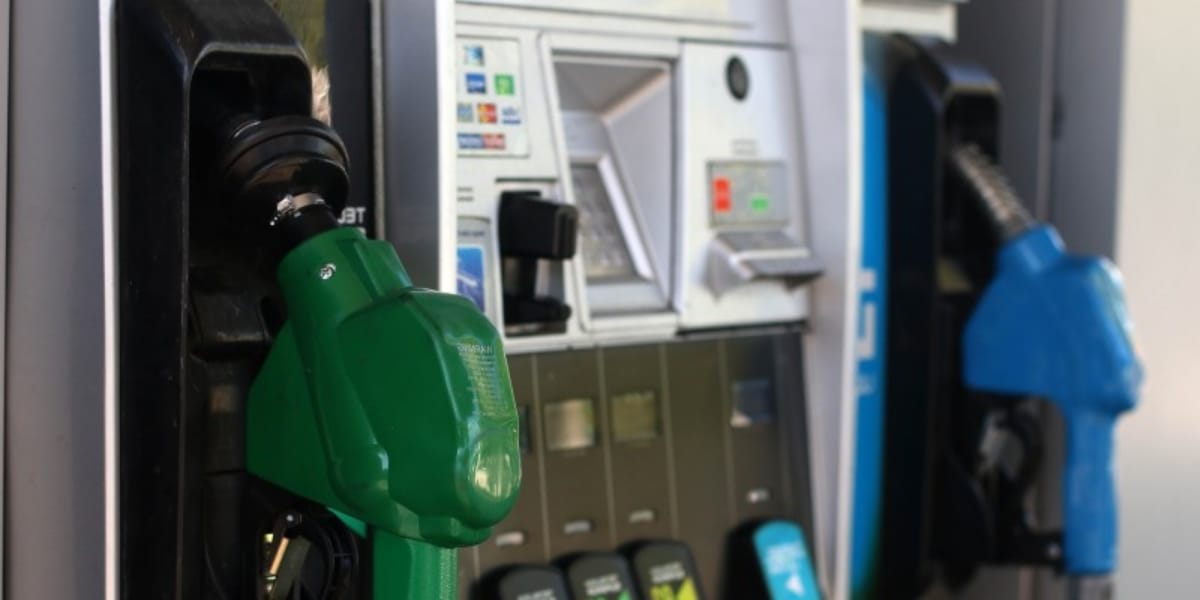 Bencinas subirán de precio a partir de este jueves
