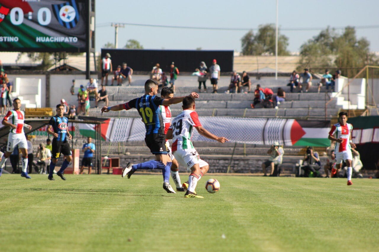 Huachipato perdió ante un sorprendente Palestino en La Cisterna