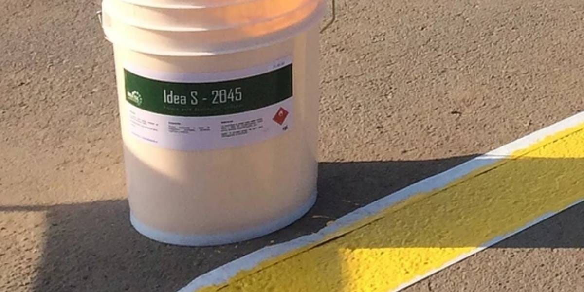 ¡Secas! Químicas chilenas convierten el plumavit en pintura para calles y fachadas