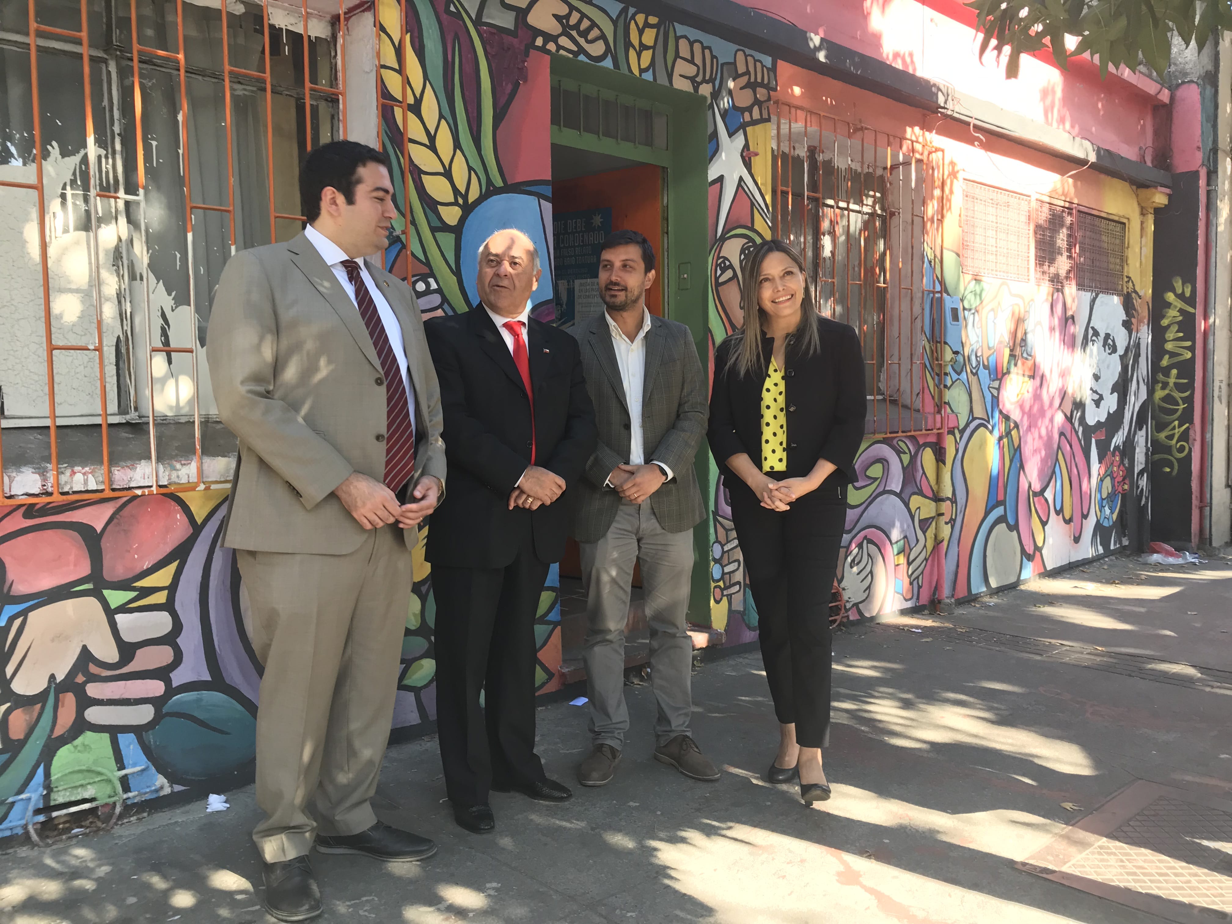 Dan nuevo uso a inmueble fiscal ocupado de forma irregular como sede del Partido Comunista en Concepción