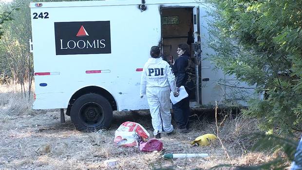 Detienen a guardia de Loomis involucrado en millonario robo del camión de valores