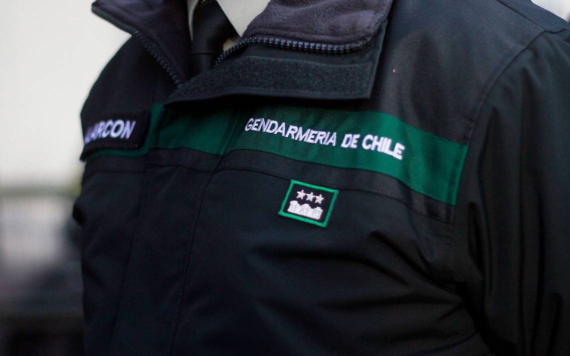 Gendarme fue herido a bala tras forcejear con reo que intentaba escapar del Hospital Barros Luco