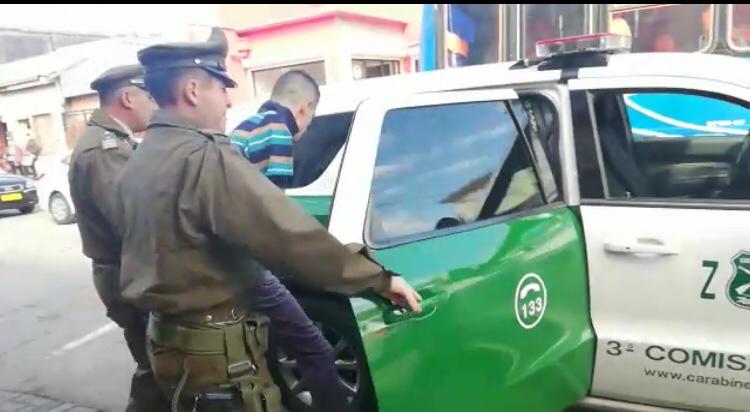 Persona con discapacidad vendía drogas en céntrica florería de Lota
