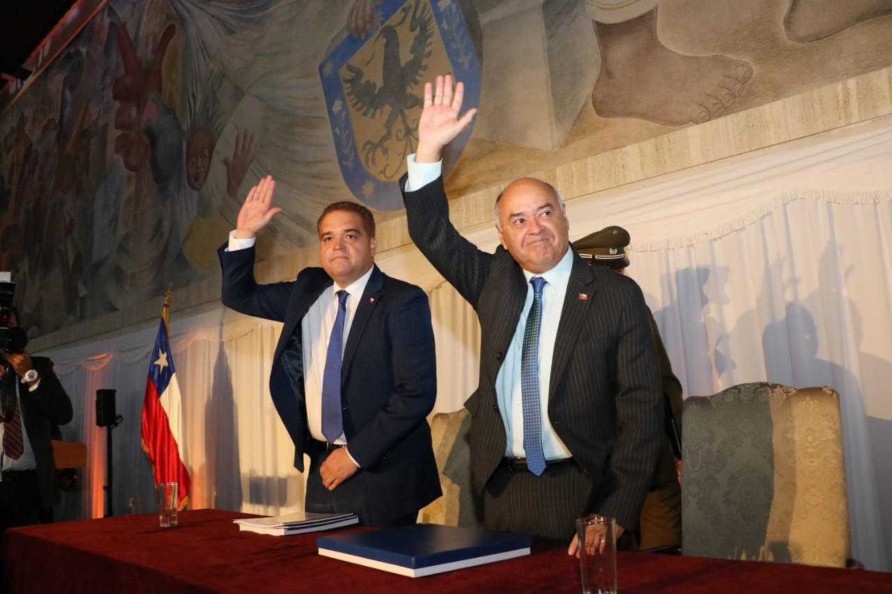 Biobío tiene nuevo intendente: Sergio Giacamán asume como primera autoridad regional