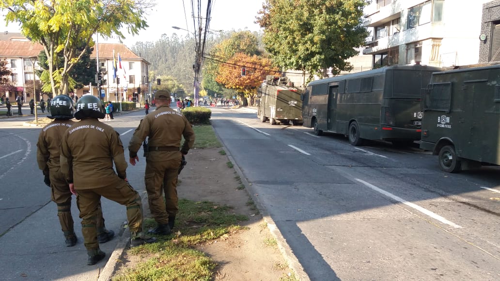 Carabinero pierde diente frente a la UdeC tras recibir piedrazo en manifestación