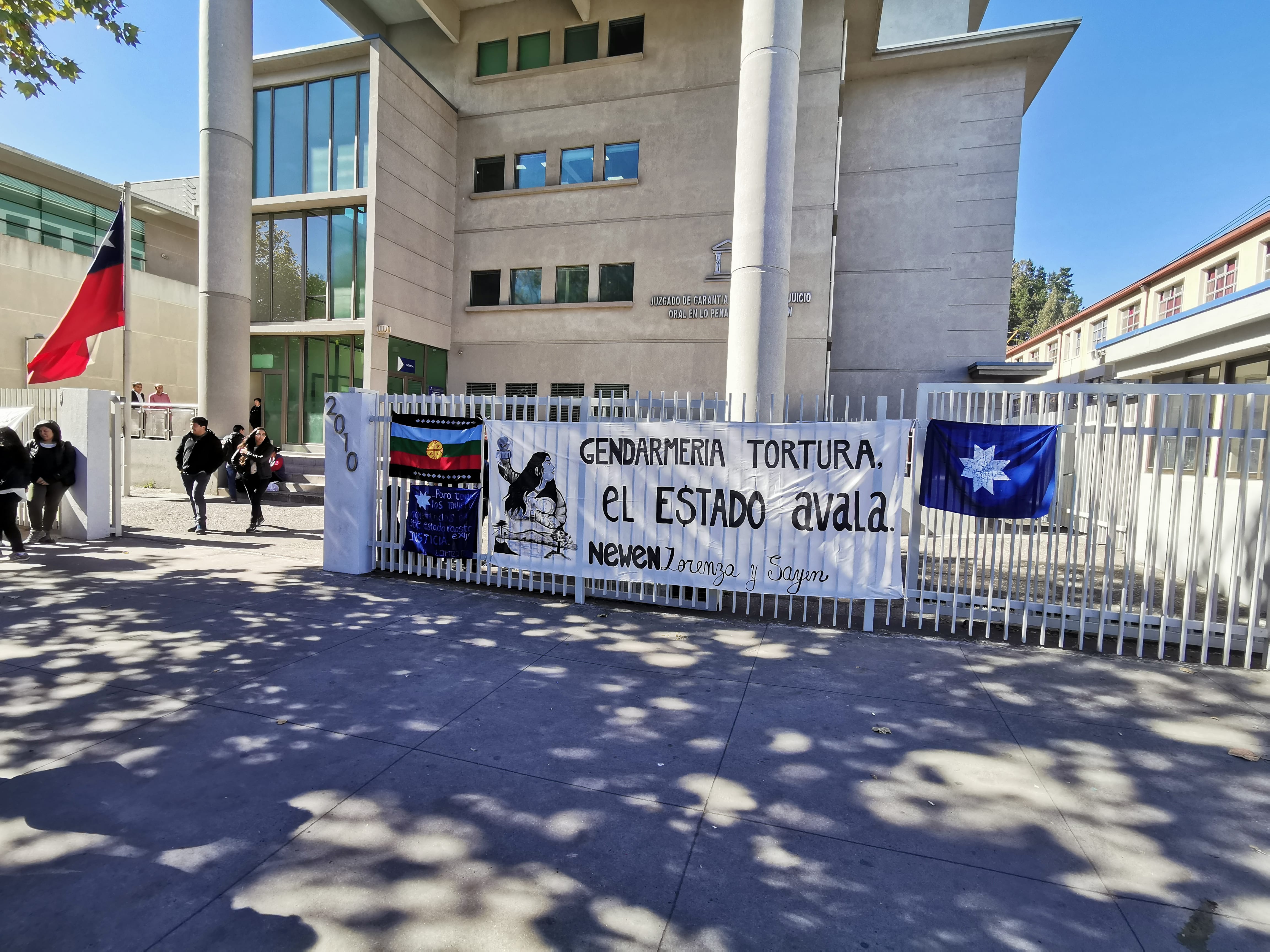 Parto engrillado: Comenzó juicio contra gendarmes por caso Lorenza Cayuhan
