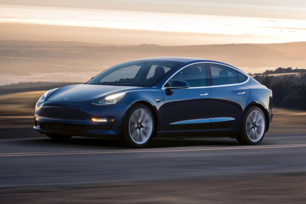 Tesla pierde 700 millones de dólares en el primer trimestre