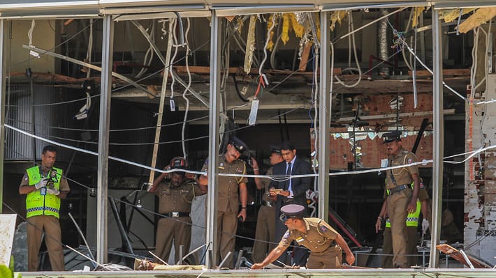 Más de 200 muertos deja serie de atentados en iglesias y hoteles de lujo en Sri Lanka