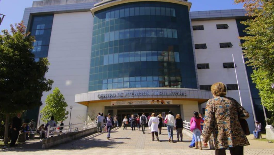Padres huyen del Hospital Regional de Concepción con recién nacido que tuvieron en el domicilio