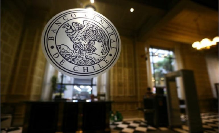 Chile registra el peor PIB desde 1982