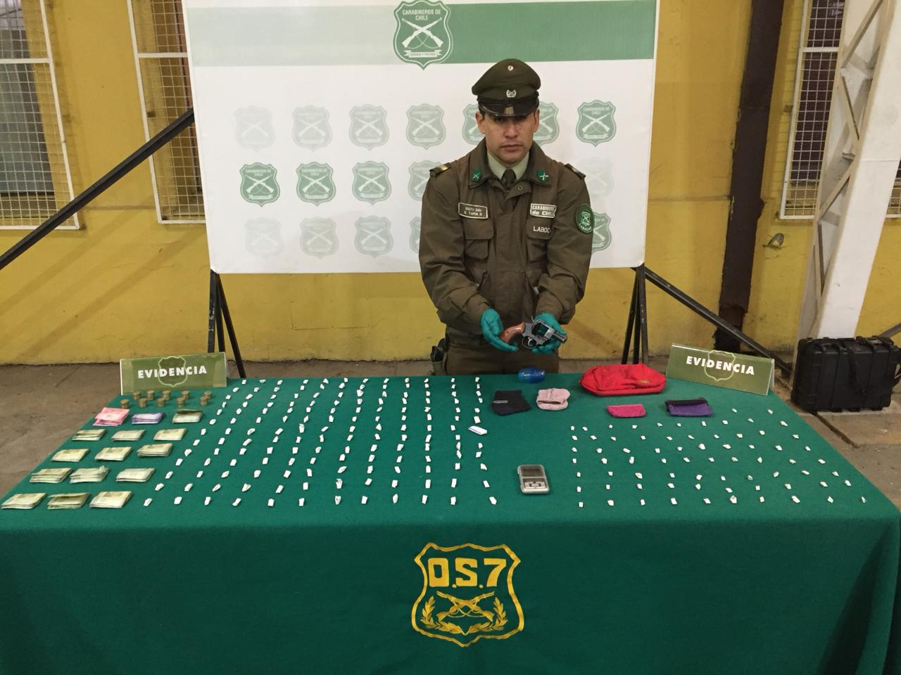 Usaba como fachada local comercial para vender droga: Dos detenidos deja doble operativo del OS7