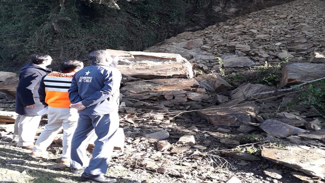 Carabineros llama a no ir a la zona de derrumbe en la desembocadura de Hualpén a tomarse selfies