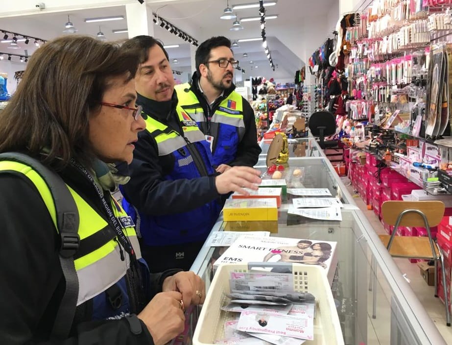 Salud decretó prohibición de funcionamiento a tres mall chinos en el Biobío