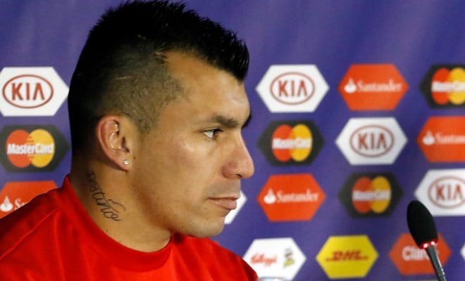 “Se me soltó la cadena”: Gary Medel pidió disculpas por increpar a fiscalizadores sanitarios