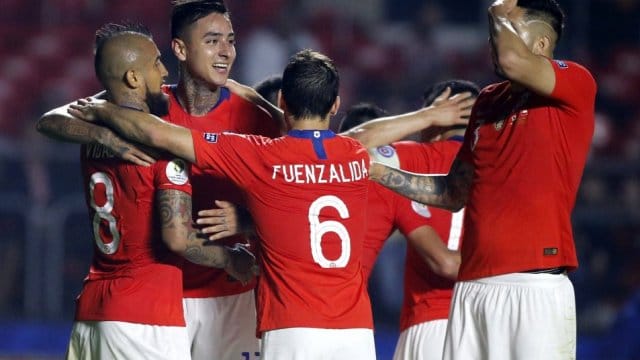 Llegó el Bicampeón: Chile goleó en el debut ante Japón
