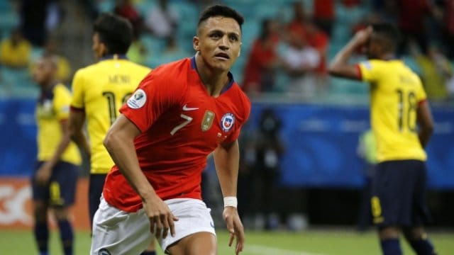 Chile derrotó a Ecuador y clasificó a cuartos de final de Copa América