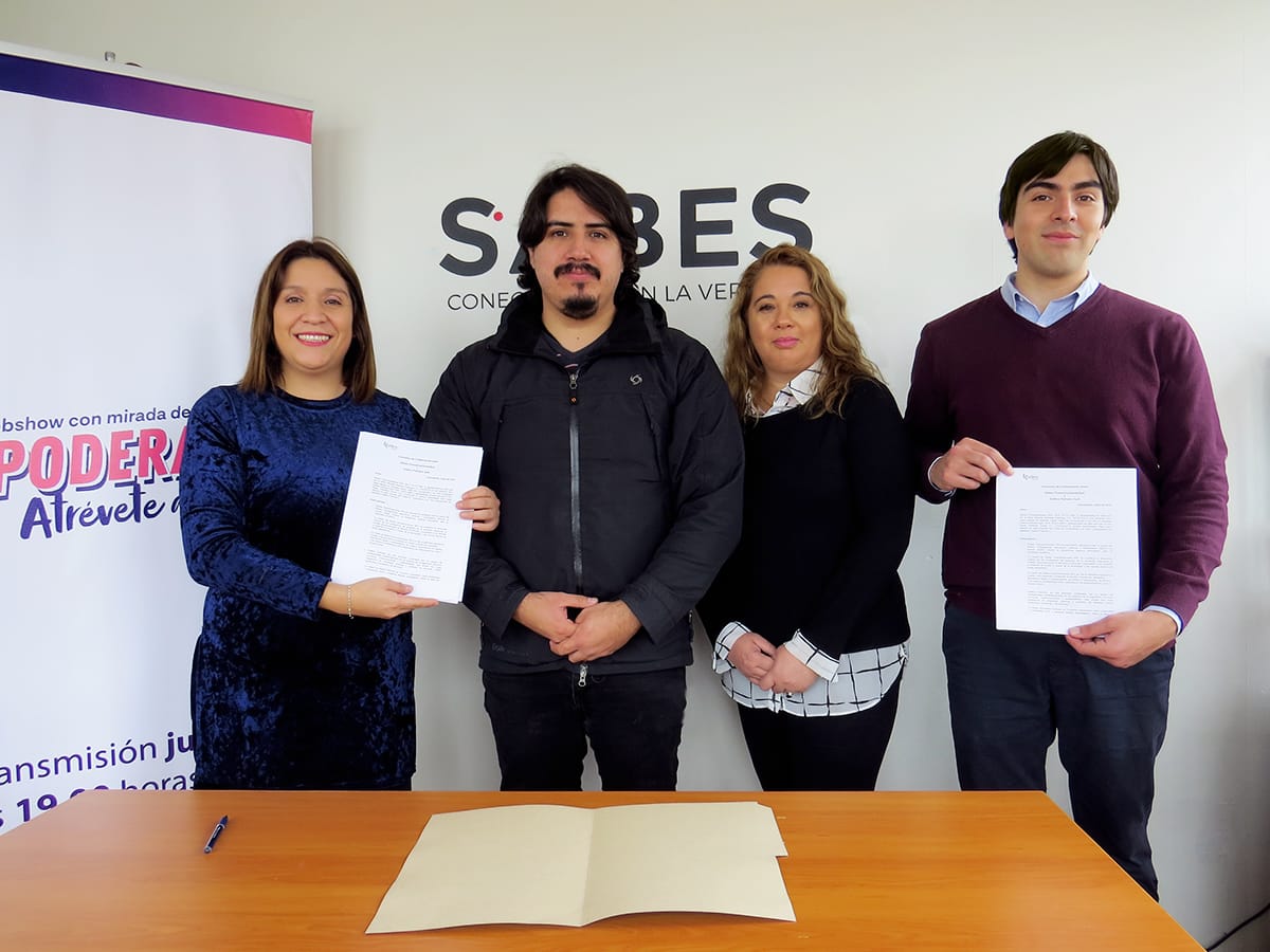 Sabes.cl y Empoderadas firman alianza para promover la equidad de género