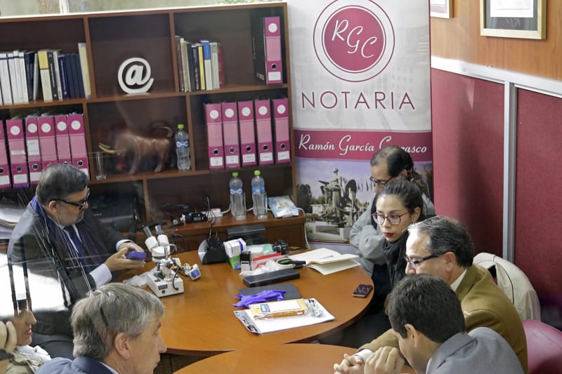 Asociación de notarios plantea al Gobierno eliminar 10 trámites