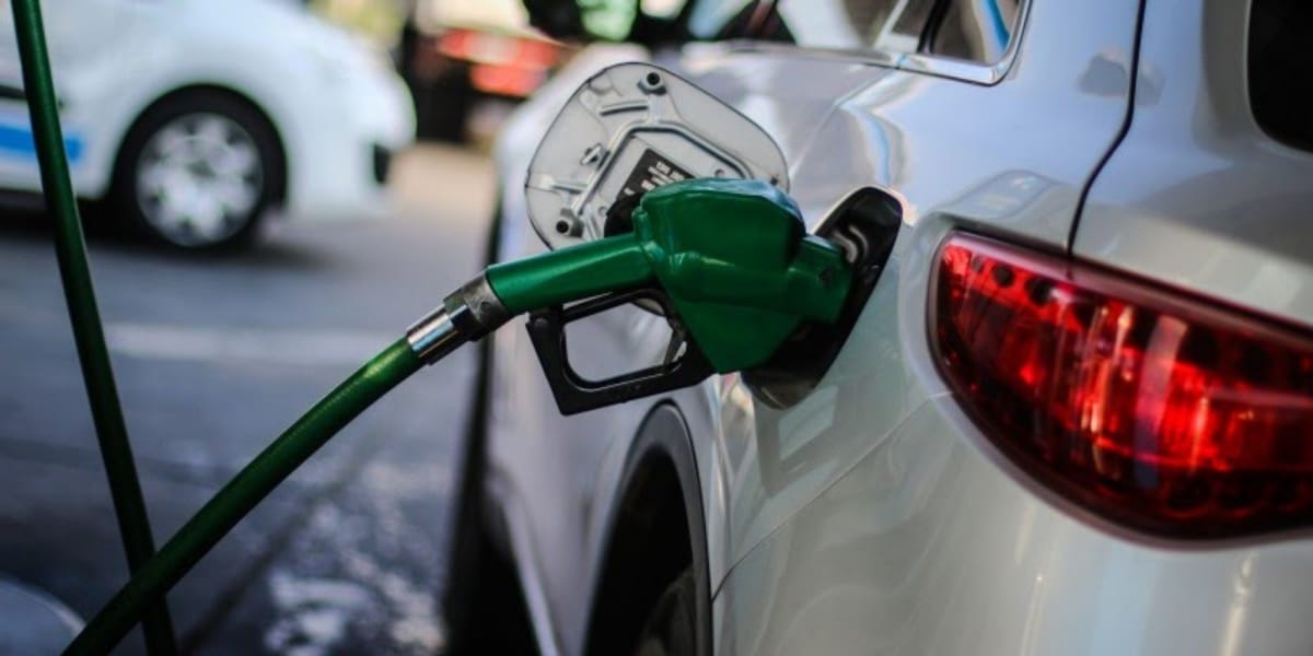 Baja el precio de todas las bencinas a partir de este jueves
