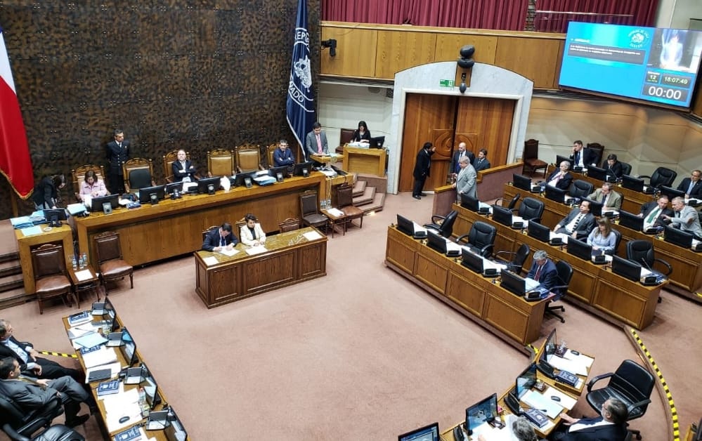 Senado rinde homenaje a la Universidad de Concepción 