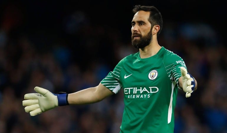 Celtic de Escocia busca fichar a Claudio Bravo