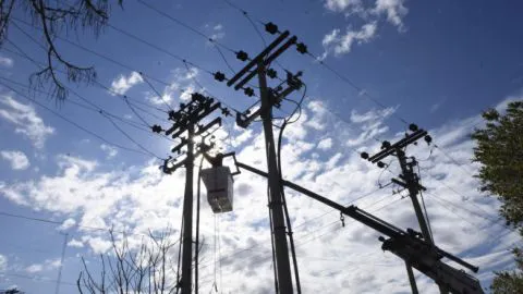 Anuncian corte de luz programado en Concepción: revisa horarios y sectores afectados