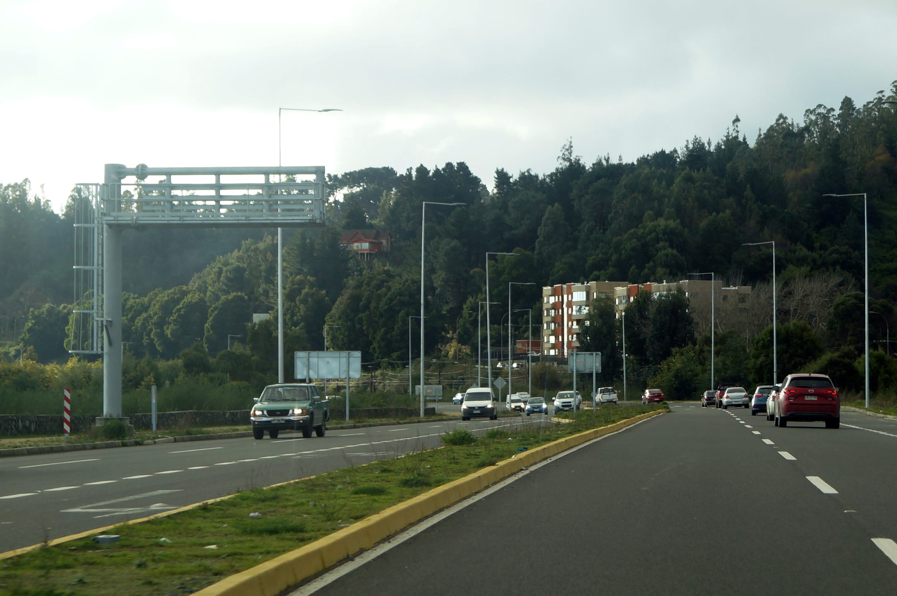 MOP anuncia ampliación de pistas en costanera de Chiguayante