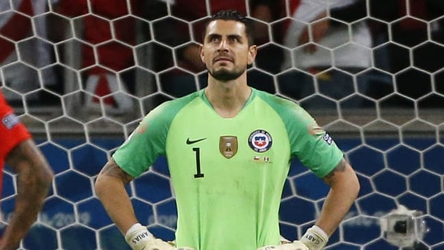 Brayan Cortés irá de titular ante Colombia tras lesión de Gabriel Arias