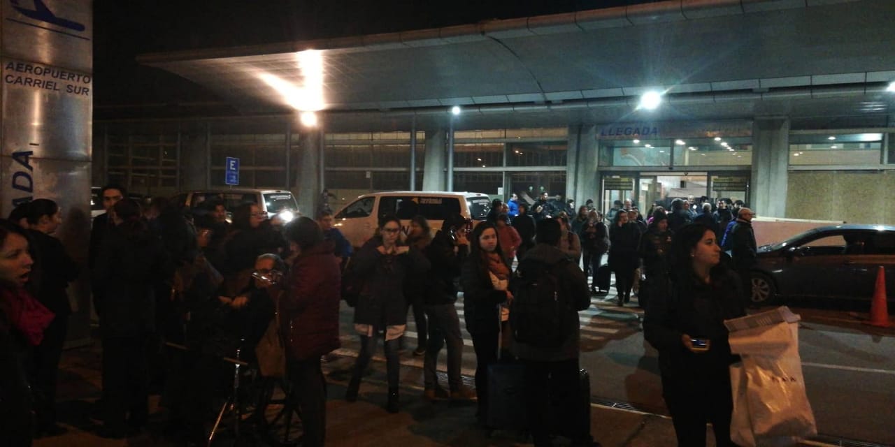 Evacuan a pasajeros de Aeropuerto Carriel Sur ante objeto sospechoso