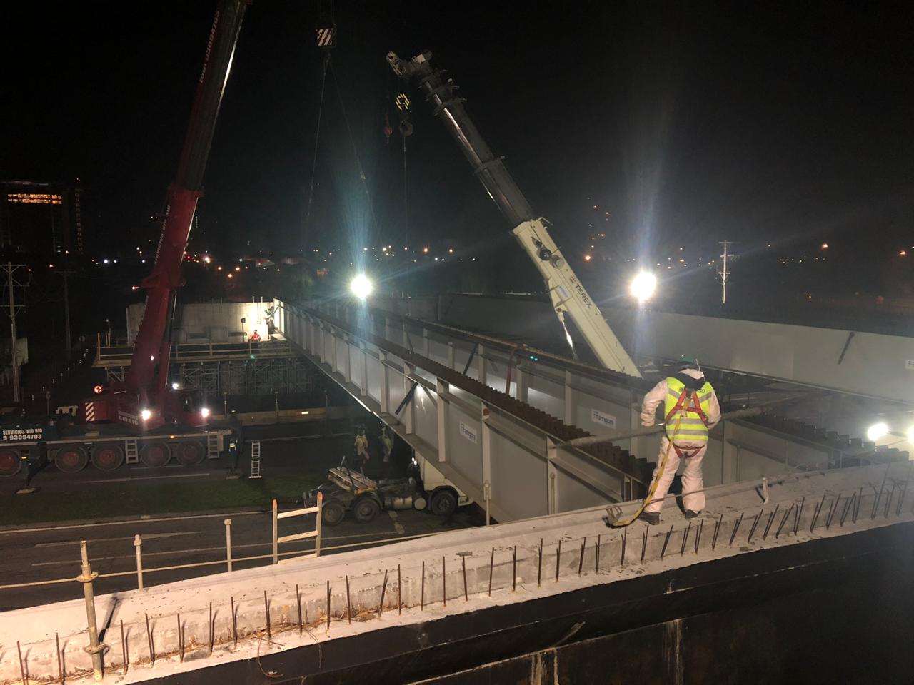 Concepción: MOP seguirá con la instalación de vigas en el Puente Bicentenario