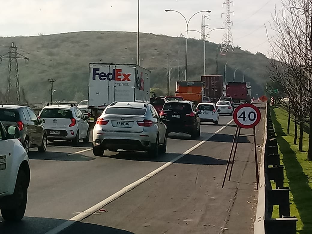 Gran congestión en Alonso de Ribera en Concepción