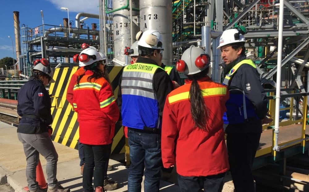 Inspeccionan de cerca a ENAP Hualpén tras último episodio de malos olores