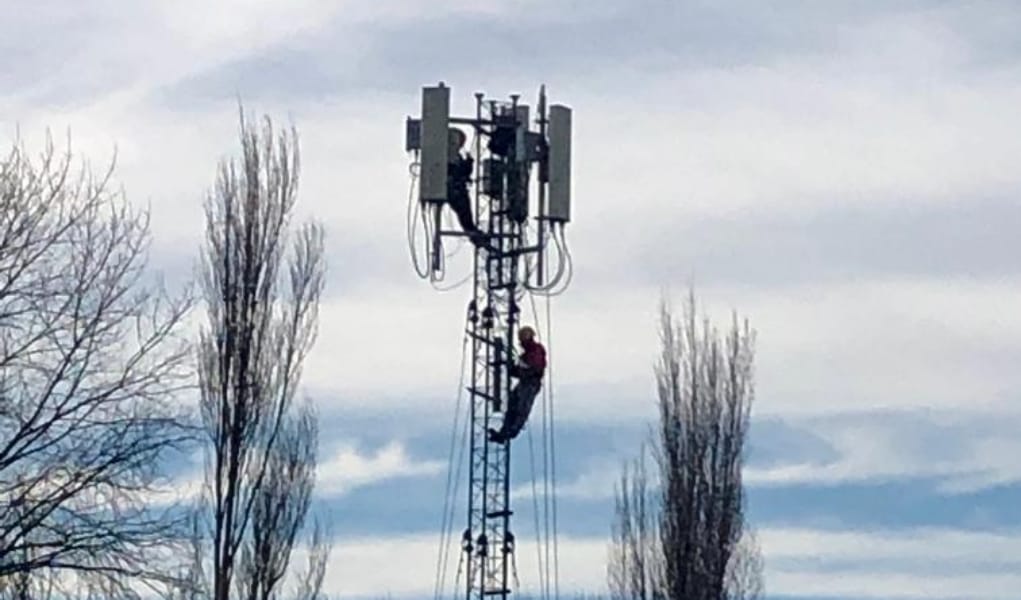 Vecinos de San Pedro de la Paz denuncian irregularidades en instalación de antena 