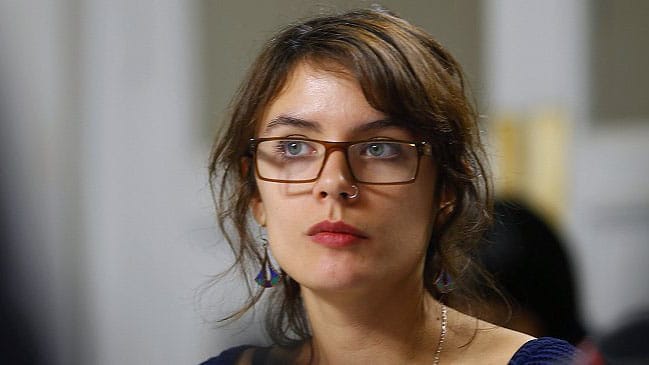 “Hay múltiples espacios de lucha”: Diputada Camila Vallejo tras anunciar que no irá a la reelección