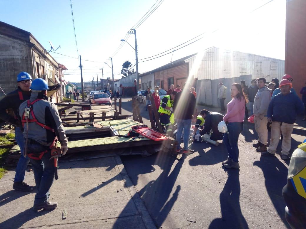 Trágico accidente: Persona muere aplastada en Talcahuano tras caerle una pared