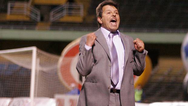 Jorge Garcés asumió como nuevo director técnico de Fernández Vial